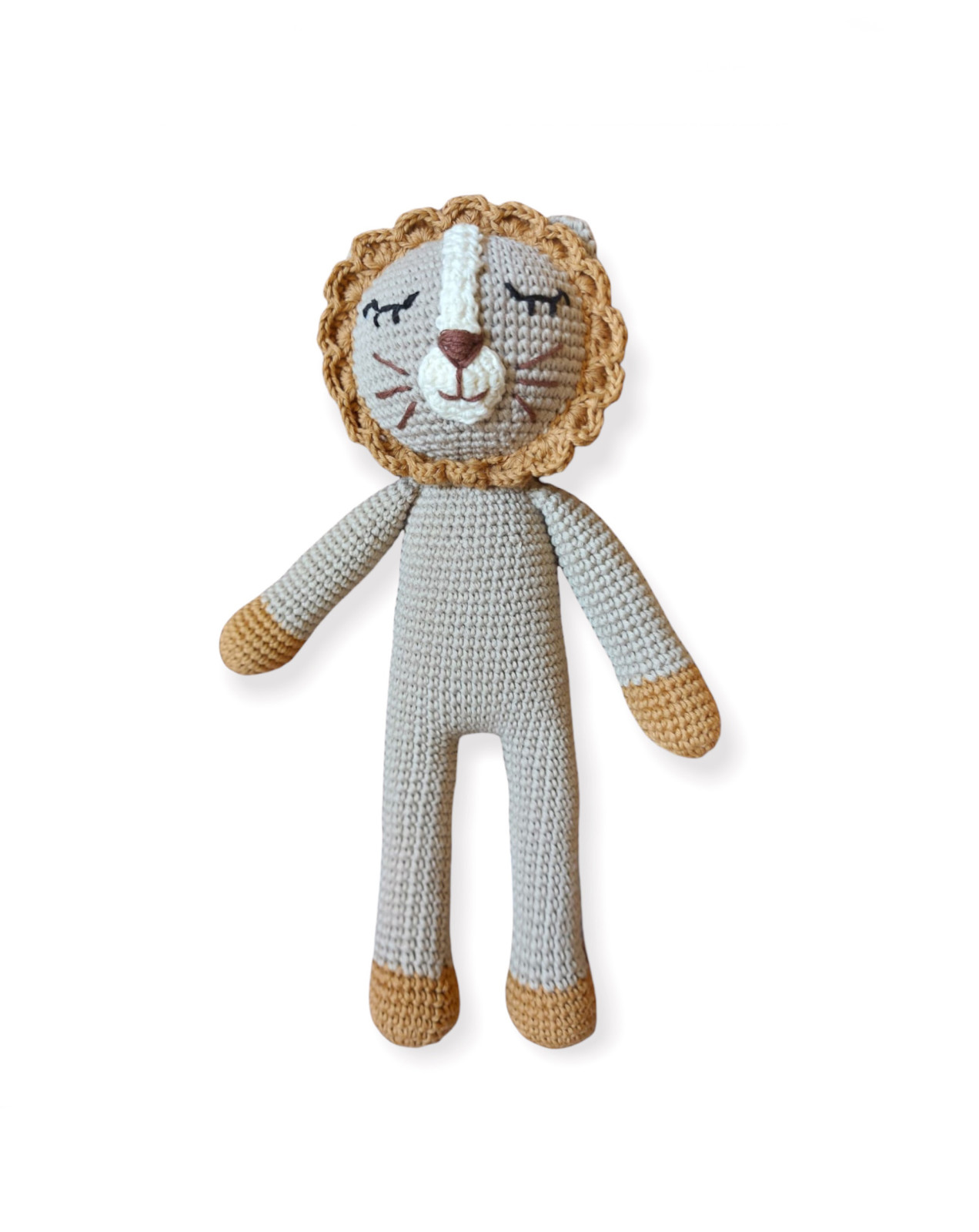 Hand made crochet Sleeping Lion, 100% biologic cotton.