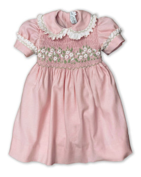 Artemisia girl daisies smocked dress