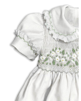 Artemisia girl daisies white smocked dress detail