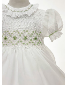 Luisa abito smock verde pallido, per bambina in organza di seta, dettaglio.