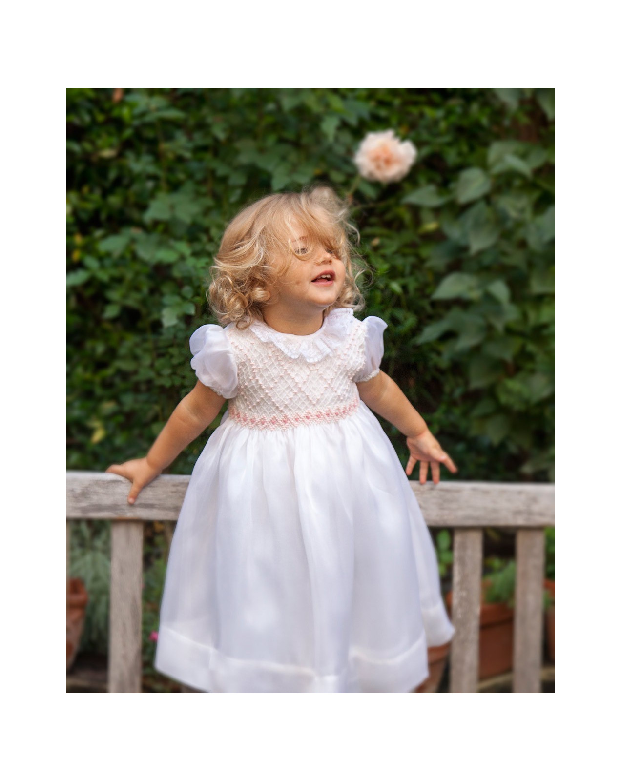 Abito damigella  bambina organza di seta con smock Alberiga