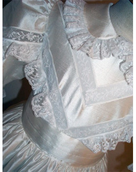 Girl First Communion gown Veronica, bodice laces detail