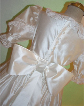 Girl First Communion gown Veronica, back detail