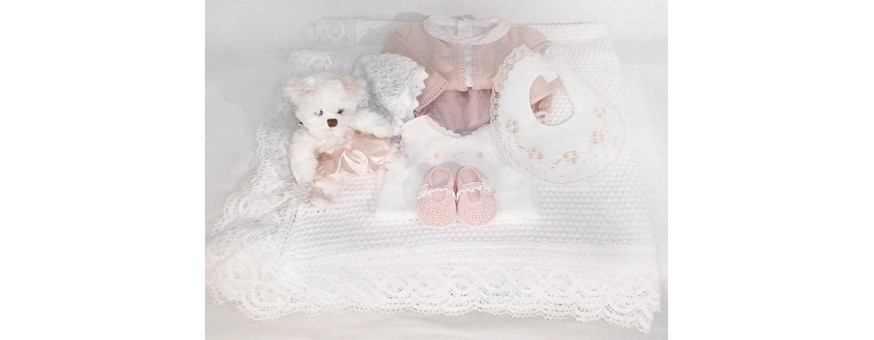 Newborns and infants layette