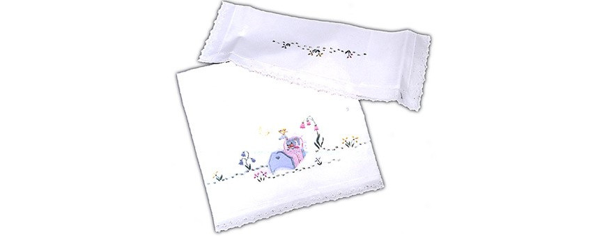 Baby and children sheets -  hand made and embroidered in Italy